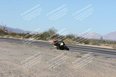 media/Dec-07-2025-CVMA (Sun) [[3e7d2de5dc]]/Race 6-The Shootout/